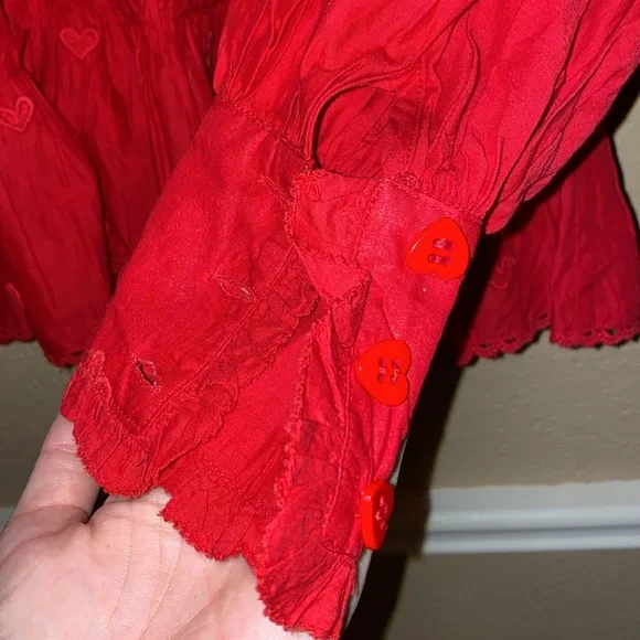 NWT FARM Rio 3D hearts blouse size medium - Picture 6 of 7